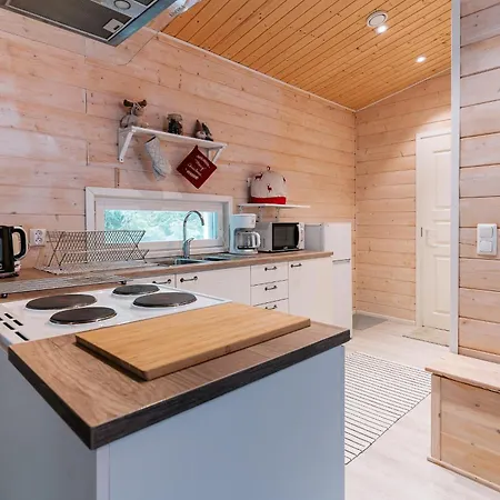 Privatunterkunft Virpi *